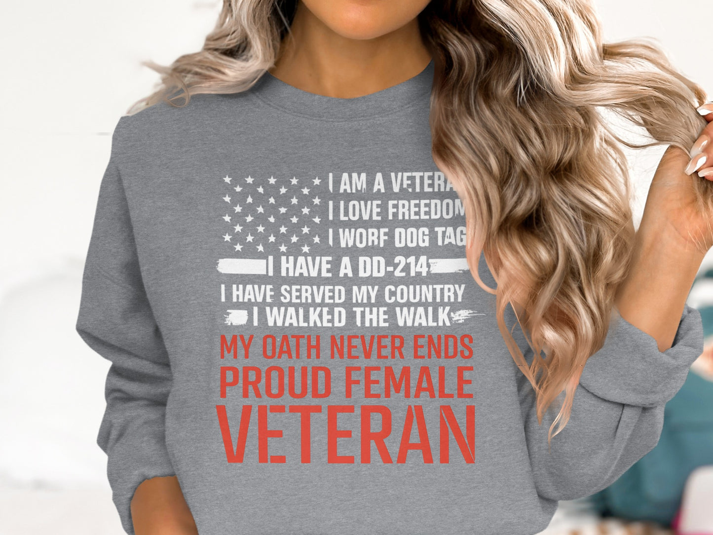 Proud Female Veteran Crewneck Long Sleeve Shirt